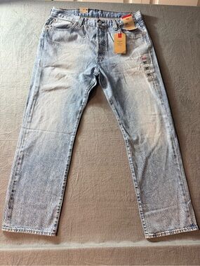 Levi's - 501 Original Men's Straight Light Blue Washed Jeans